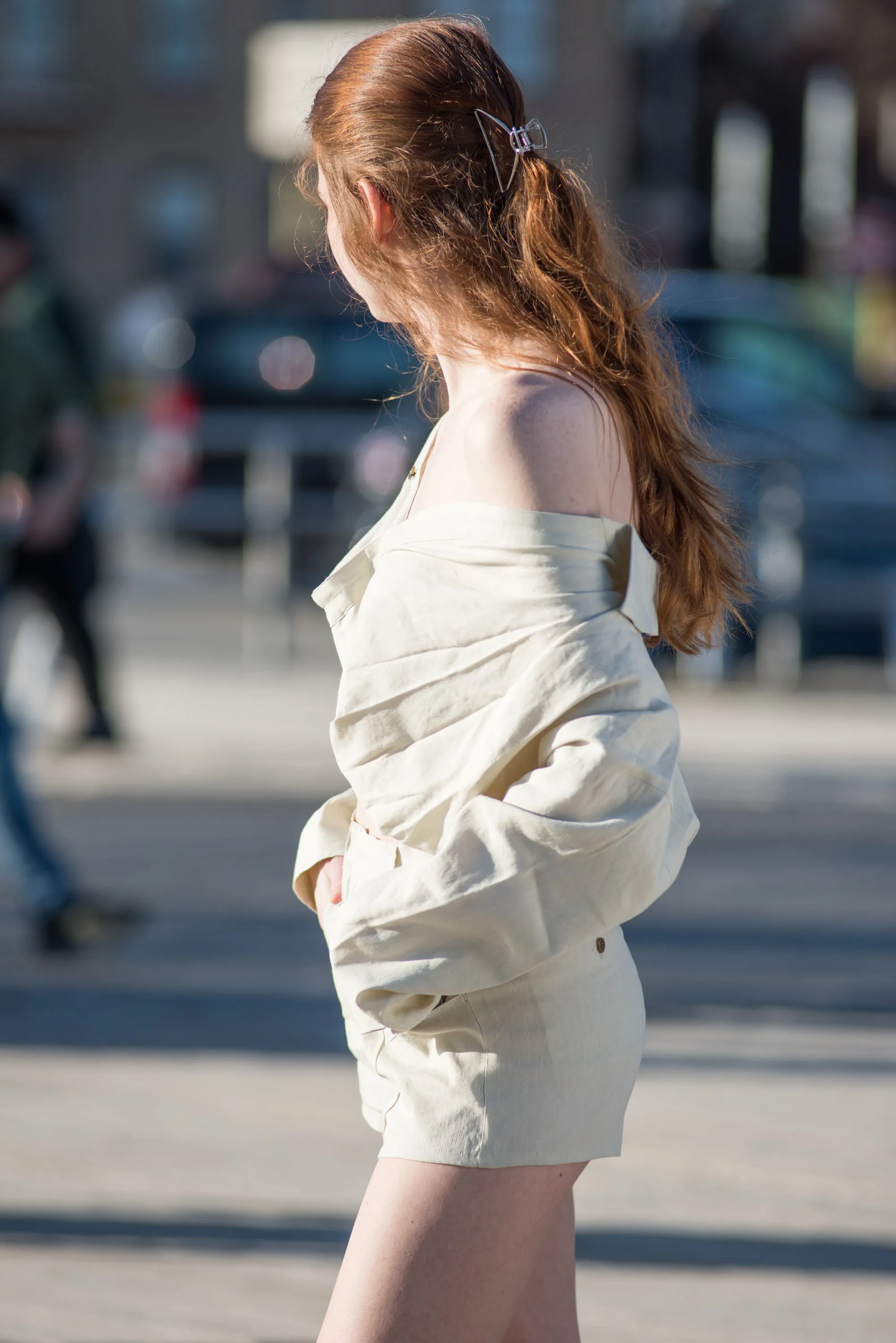 High-waisted linen shorts