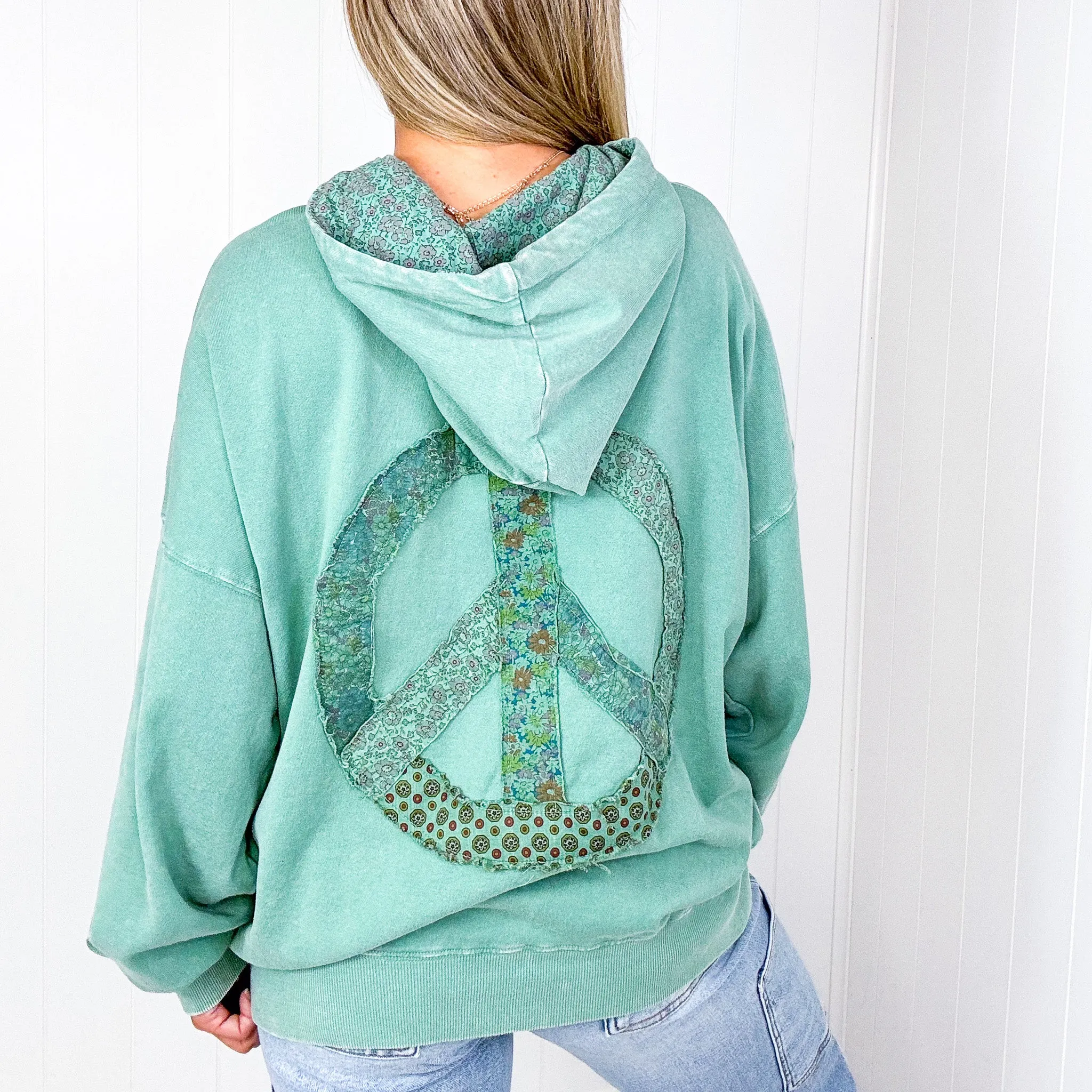 Relaxed in Peace Washed Pocket Long Sleeve Hoodies in 4 Colors