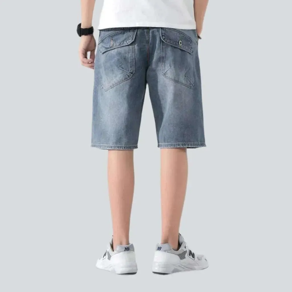 Ripped men's jean shorts