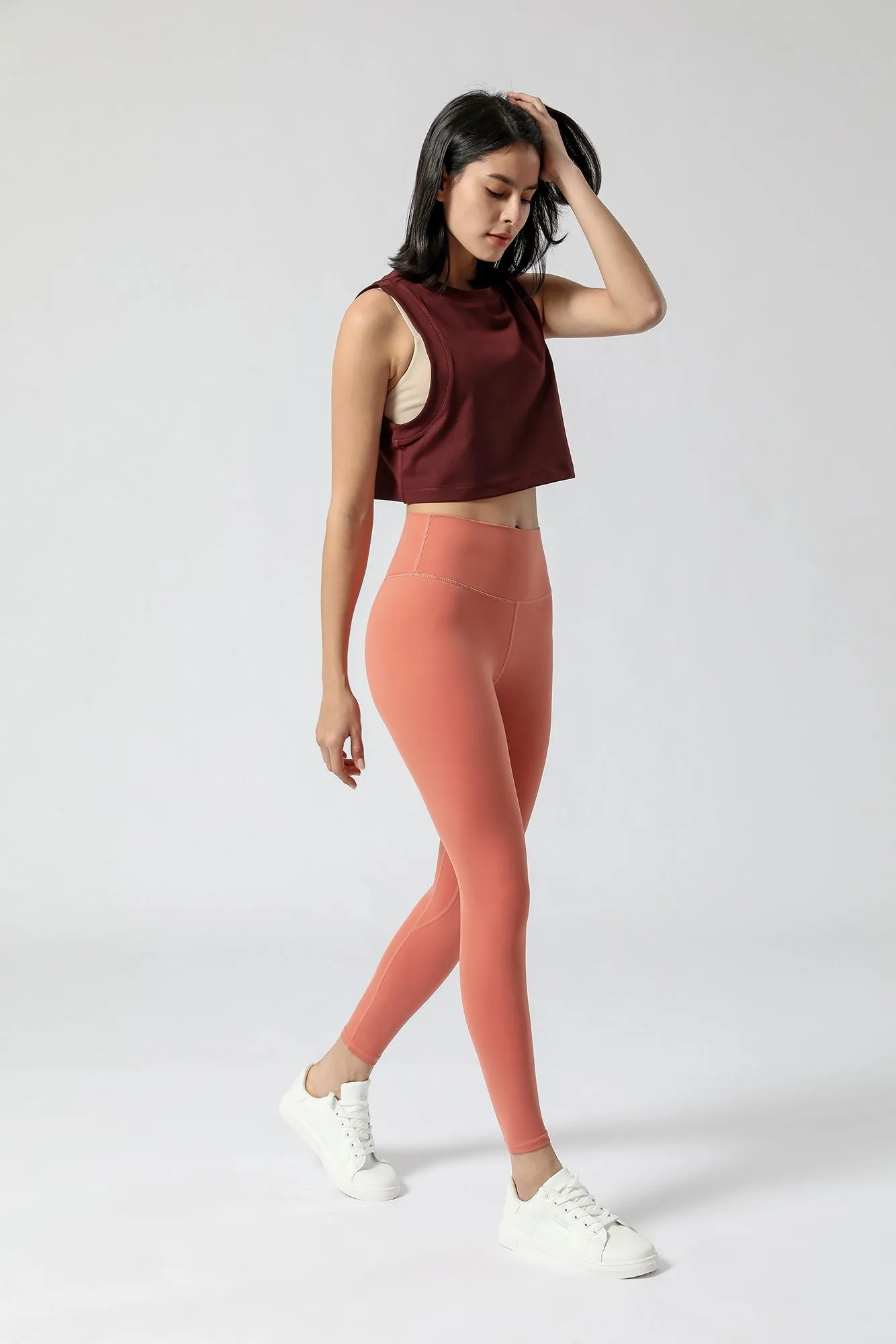 Sleeveless Cropped Tank Tops