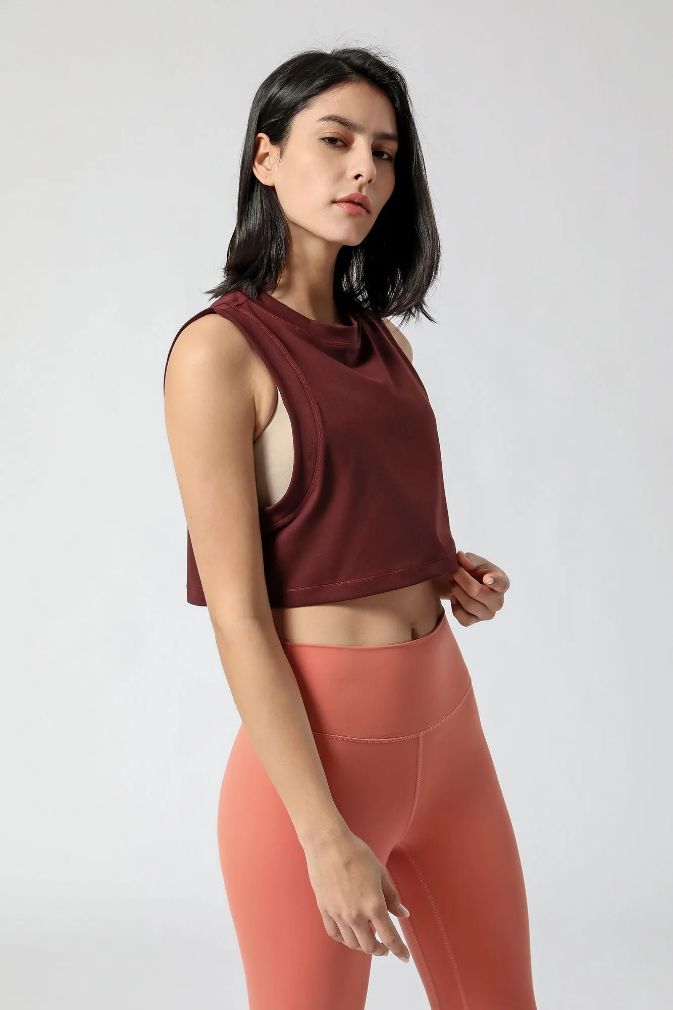 Sleeveless Cropped Tank Tops